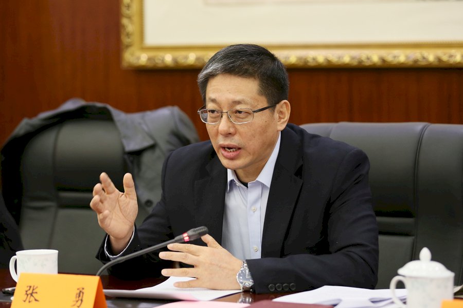 中國人大法工委：香港無法處理涉及境外勢力案件