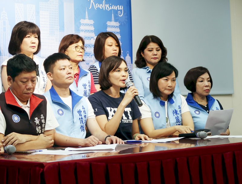 六月國政治民調及時事議題分析