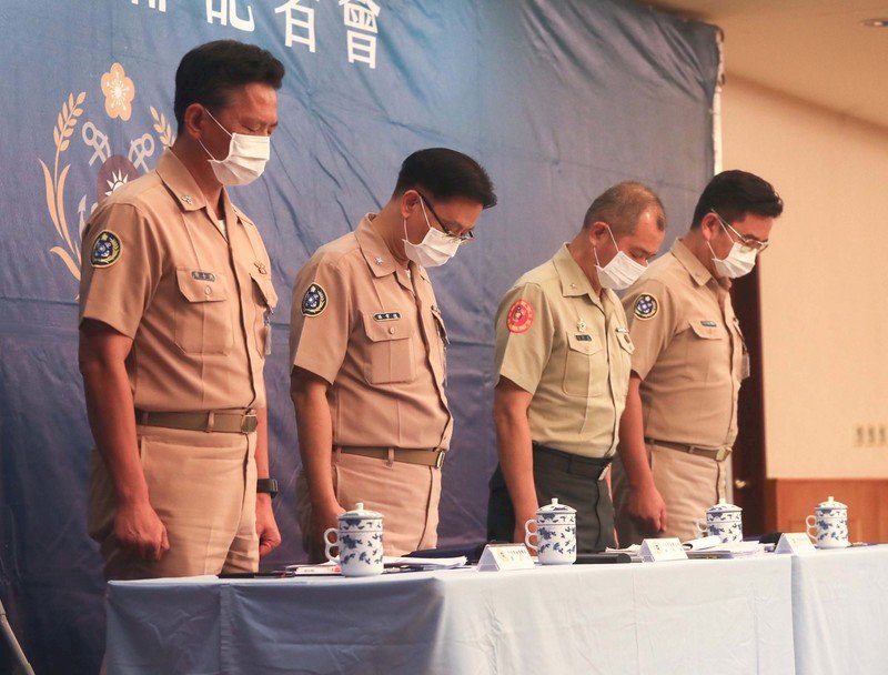 陸戰隊覆艇意外 海軍：海象驟變肇禍 排除人為及機械因素