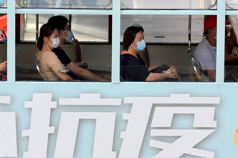 香港爆發多點群聚疫情 恐將收緊限聚令