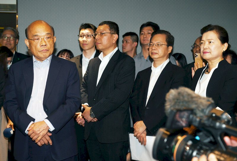 傳駐港人員拒簽一中切結離港 蘇貞昌：堅守主權