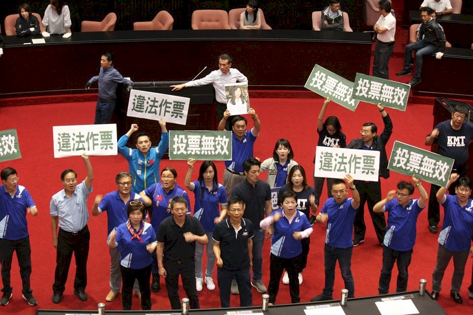 監委人事案過關 民進黨團：合法合憲盼朝野合作廢考監