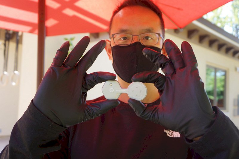 採用台裔創業家生物貼片 開曼群島將縮短防疫隔離