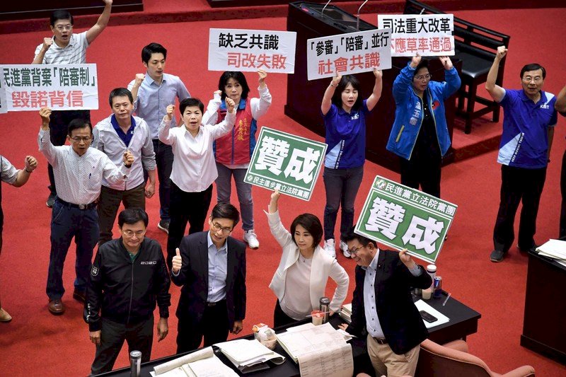 ◎國民法官法事關司法改革與你我法律權益，參審制ok嗎？為什麼法界仍力推陪審制？