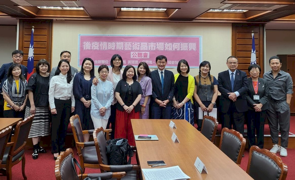 後香港時代 藝術界盼減稅重拾台灣亞太藝術品交易中心地位