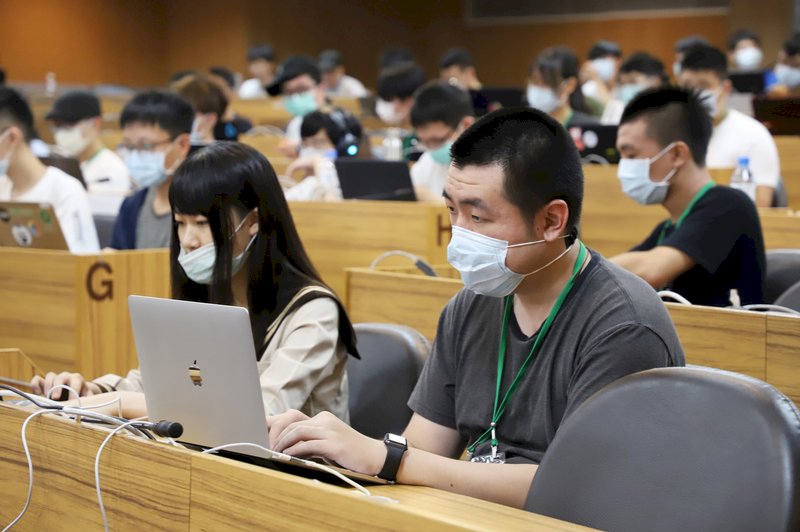 調查：8成民眾挺大學課程鬆綁 育產業所需人才