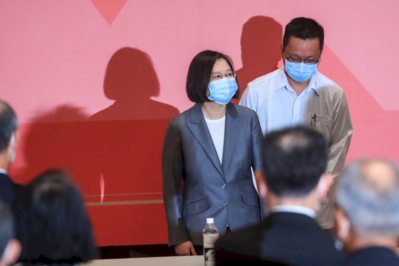 工商界提降稅 總統妙回：財政部會說怎麼有勇氣敢到三三會