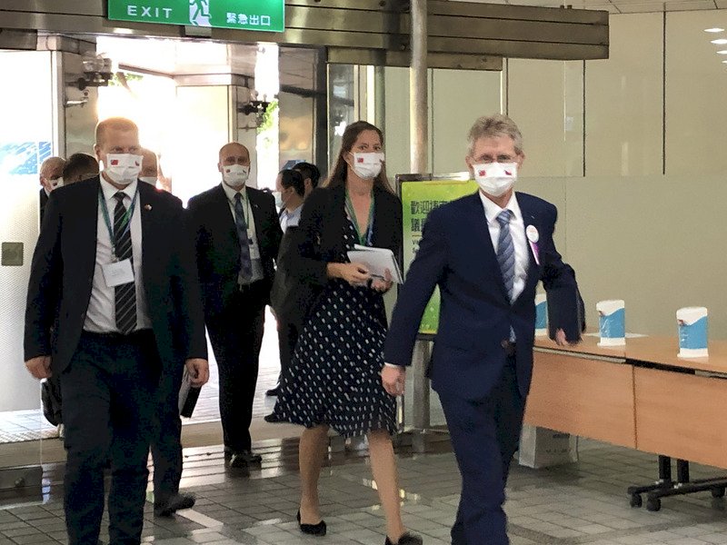 維特齊率團拜訪科技部 對台灣農業科技感興趣