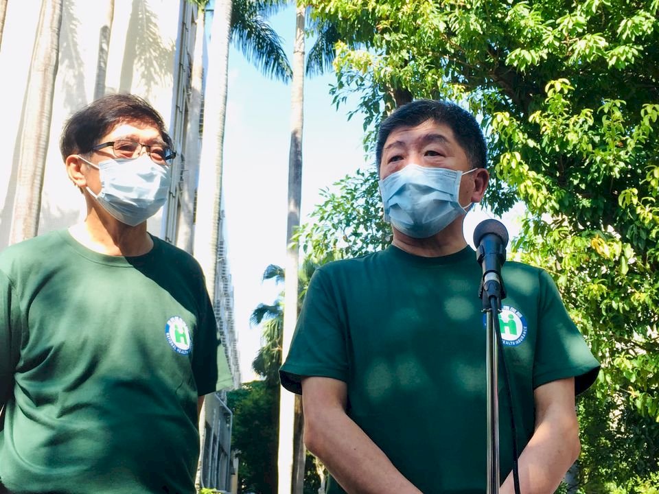 何時取得COVID-19疫苗？ 陳時中：沒人有把握