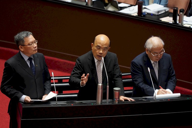 紓困3.0預算報告 蘇貞昌：顧產業、撐廠商、守就業