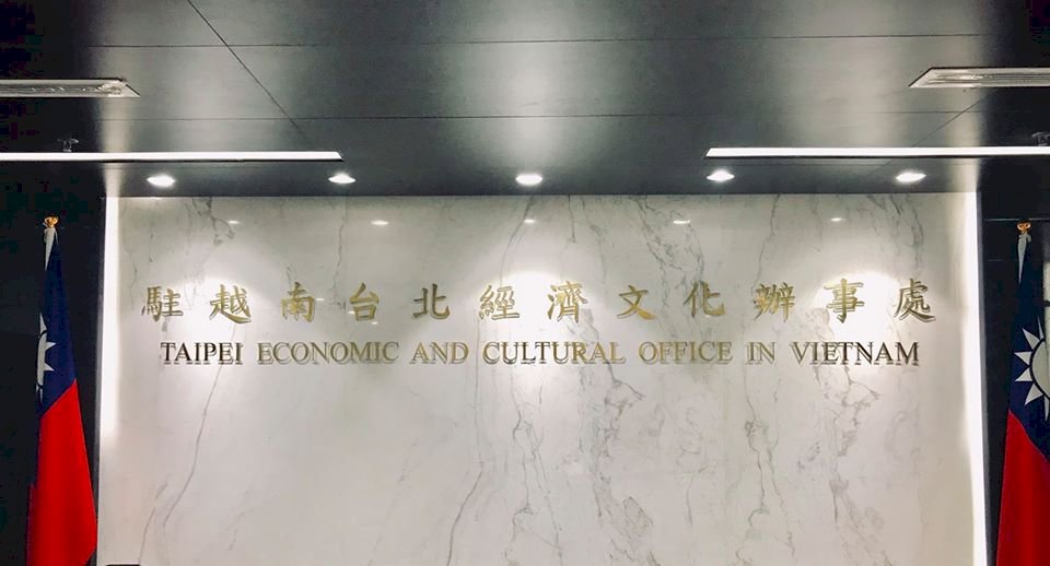 台越10月有望復航　搭機人員身分仍有限制