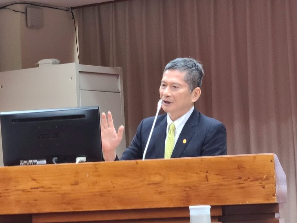 藝文人士防疫期間訪台比照商務人士專案申請未公告 文化部坦言疏失