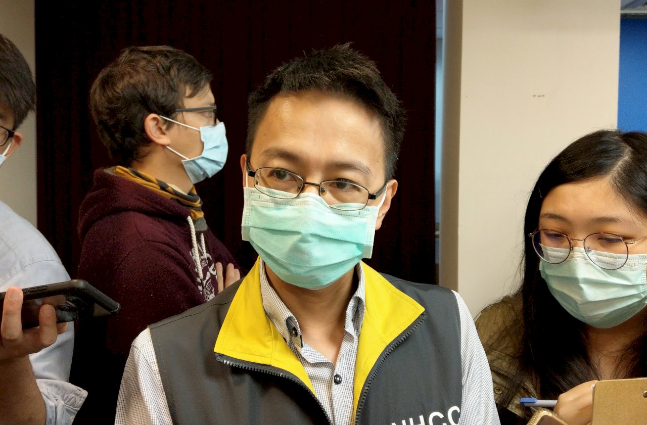 來台旅客登機要求附檢驗報告 指揮中心：無違憲