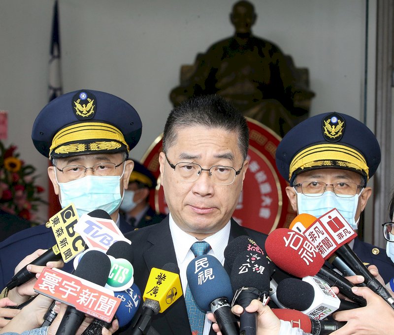 快訊！內政部長徐國勇 身體不適送醫