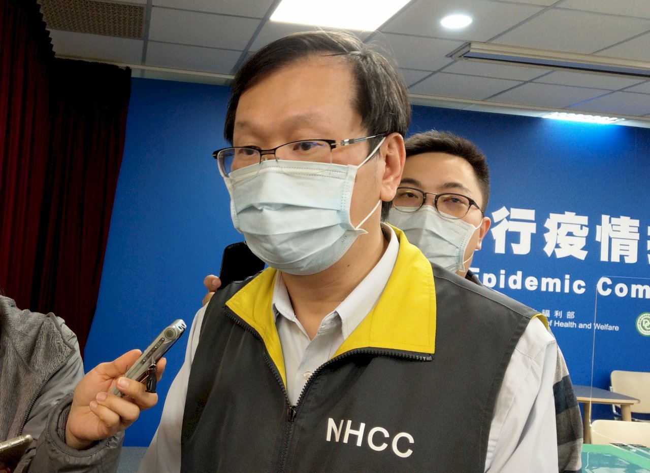 林全親上火線駁炒股 指揮中心強調早已告知疫苗採購數量