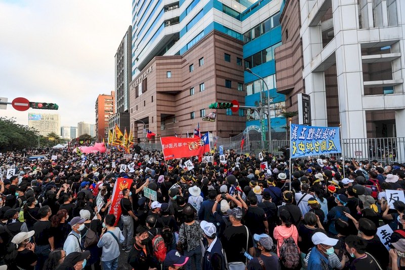 綠：傾聽民眾意見  盼在野黨回歸國會理性討論