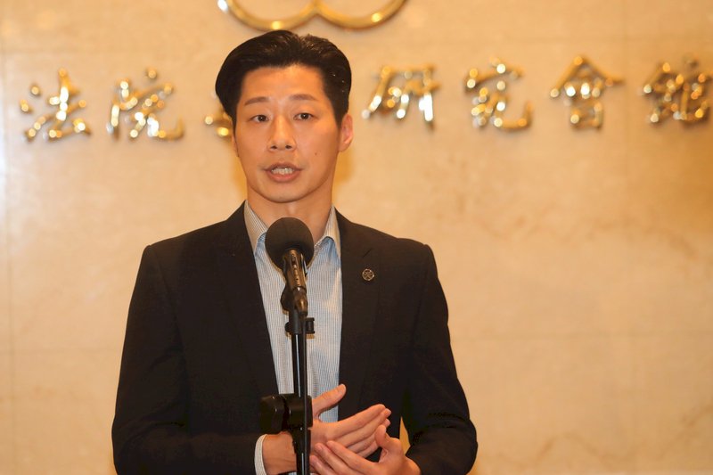 美國民主峰會場邊會 林昶佐受邀談台灣對抗威權