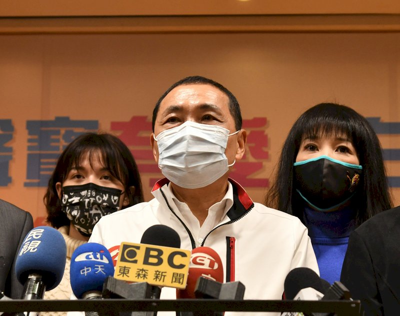 新北跨年煙火、元旦升旗照常 侯友宜：滾動檢討 該停就停！