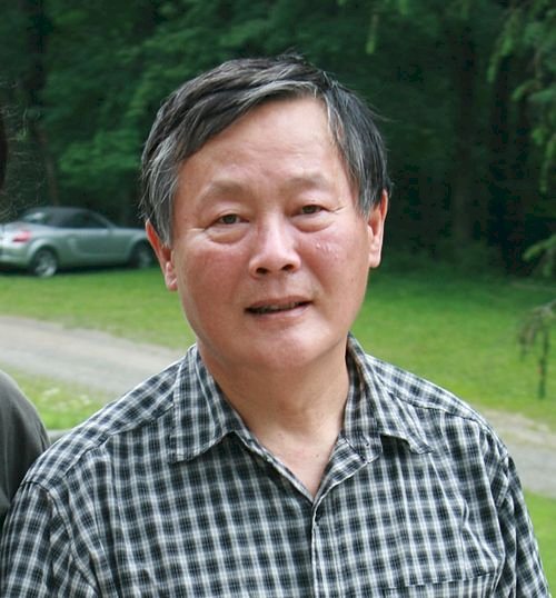 魏京生：不能對中共的統戰掉以輕心