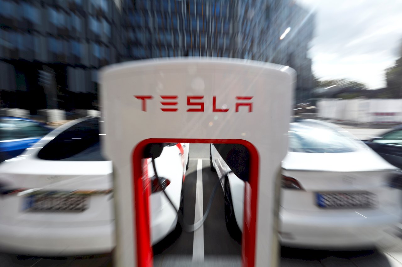 特斯拉電動車歐洲前2個月銷售量 較去年同期腰斬