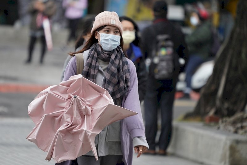 北台灣濕冷中南部天氣穩定  新北現12度低溫