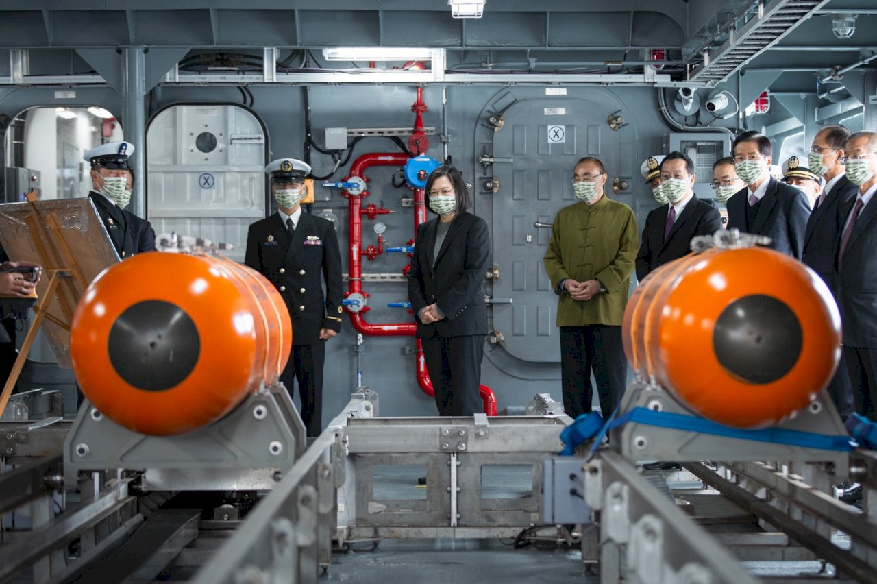 總統：國艦國造持續有新進展 以最新最好船艦鎮守海疆