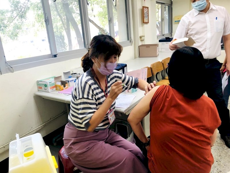 41萬劑公費流感疫苗 明起開放全民施打
