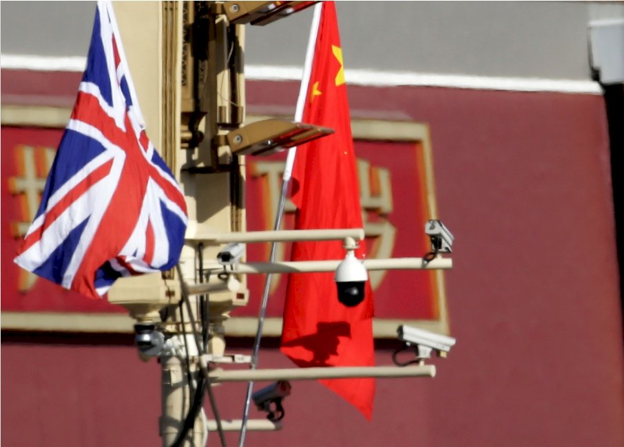 自我審查？為求在中國印刷  英國出版社刪減台港內容