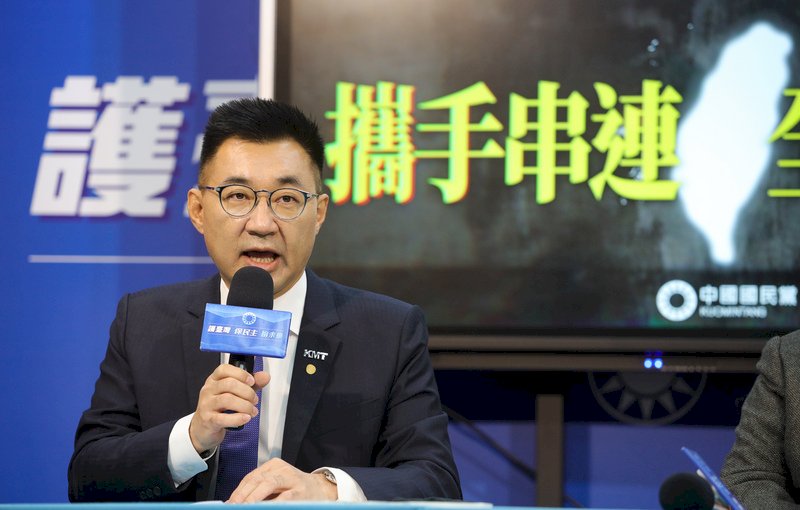 批萊豬、漲健保費 江啟臣：以愛為名打人民一巴掌