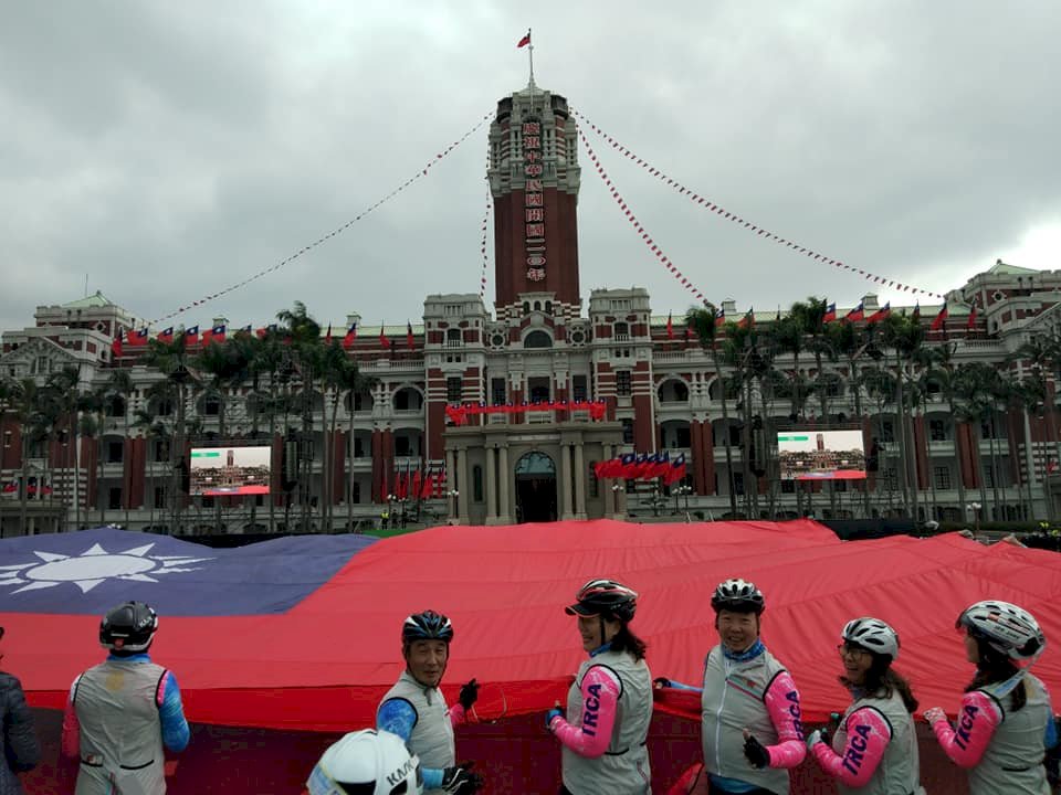 防疫+寒流 總統府元旦升旗典禮表演團體挑戰多