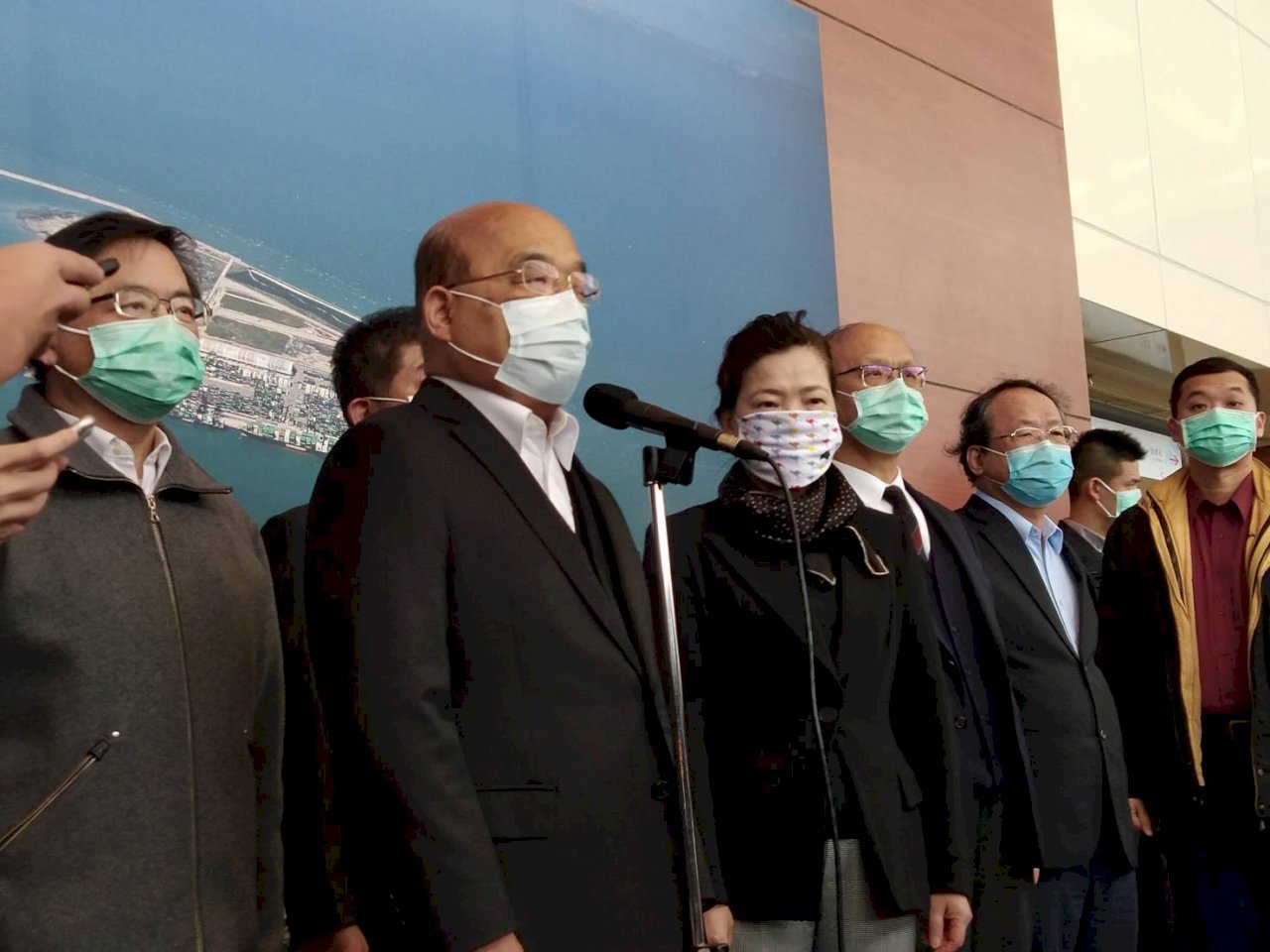 縣市首長若拒萊豬恐被撤職？ 蘇貞昌：台灣早已民主化