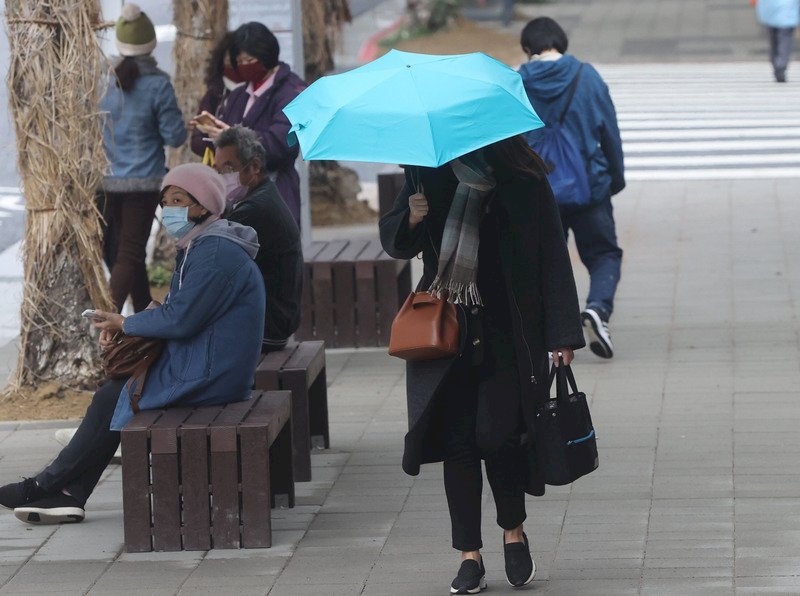 寒流發威 氣象局發低溫特報：16縣市非常寒冷、5縣市寒冷