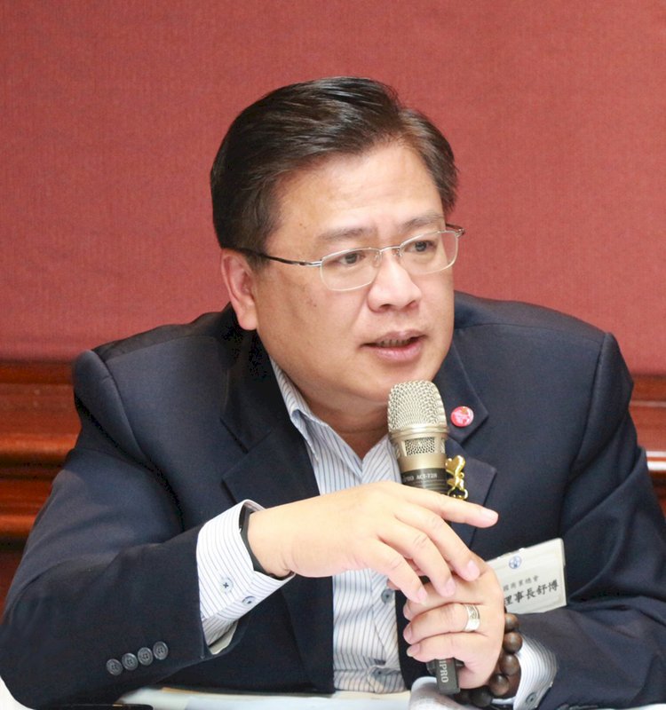 本土疫情漸增衝擊景氣 許舒博點出防疫關鍵期落在何時