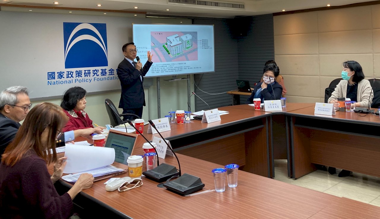 北部醫護院內感染 何美鄉：台灣防疫挑戰還沒開始
