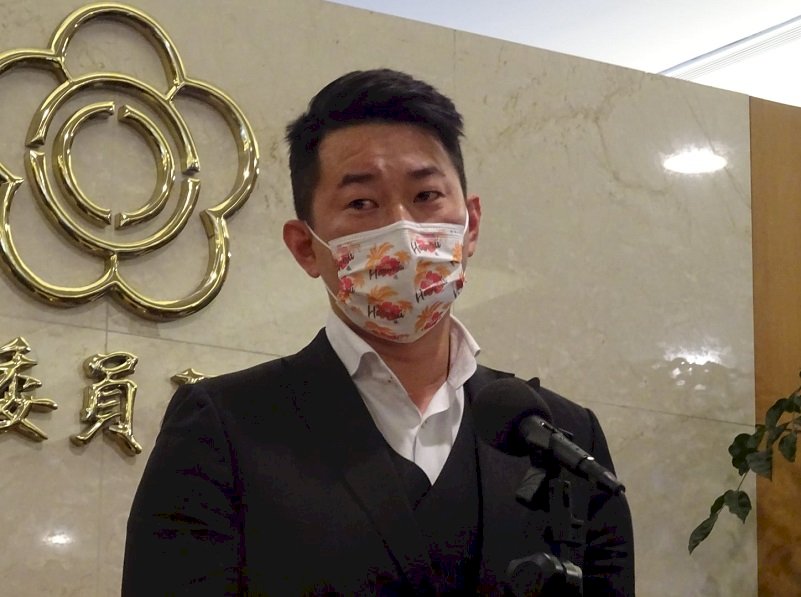 顏寬恒當罷免義工 陳柏惟：做好專業防疫立委