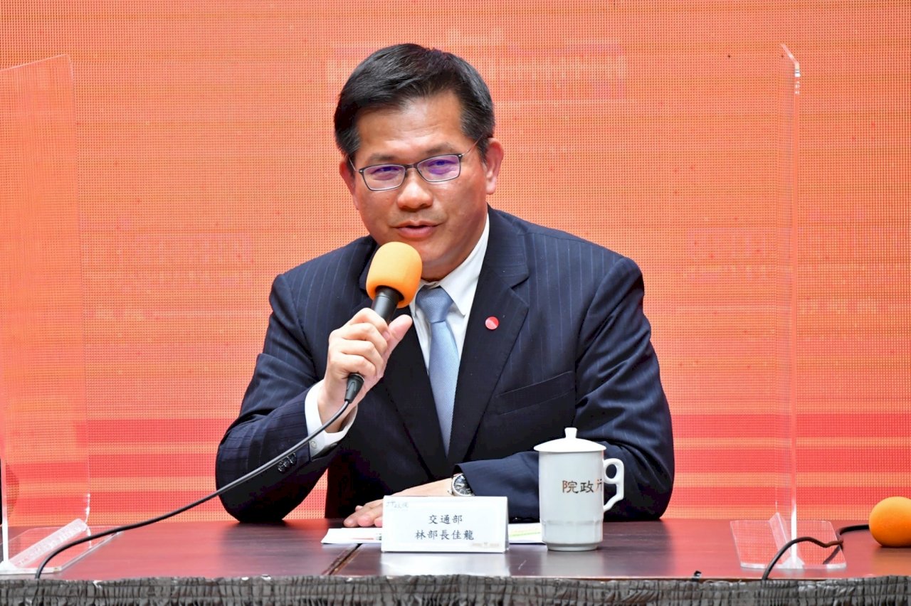 張景森批國旅低劣 林佳龍：正在改善 還有努力空間