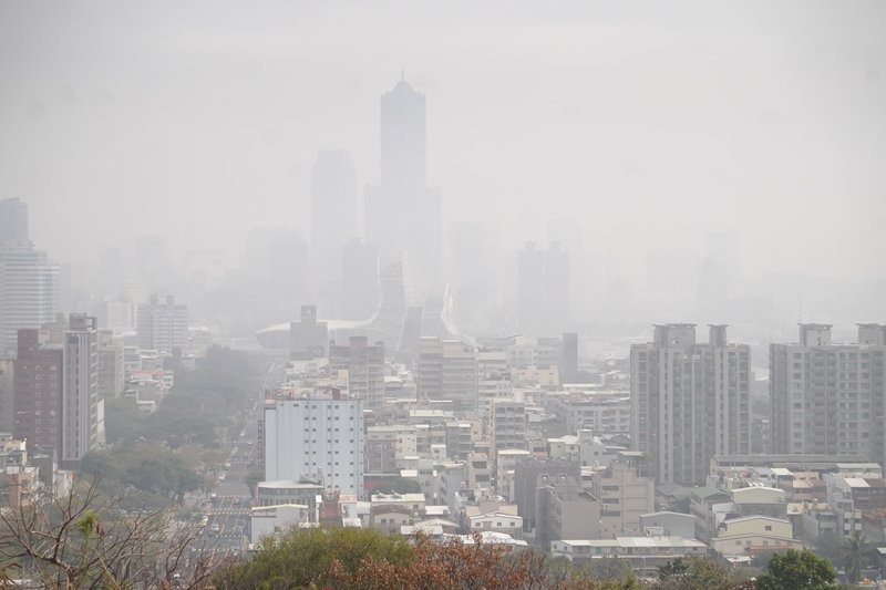 擴散條件不佳  南部空品明紅色警戒
