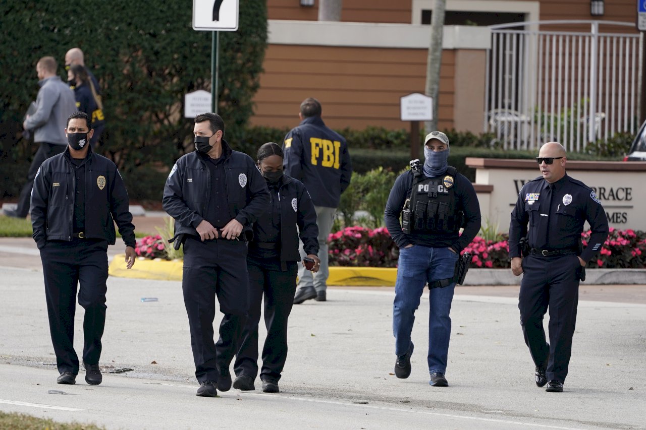 FBI歷來傷亡最慘重的事件之一！佛州查案爆槍戰 探員罕見2死3傷