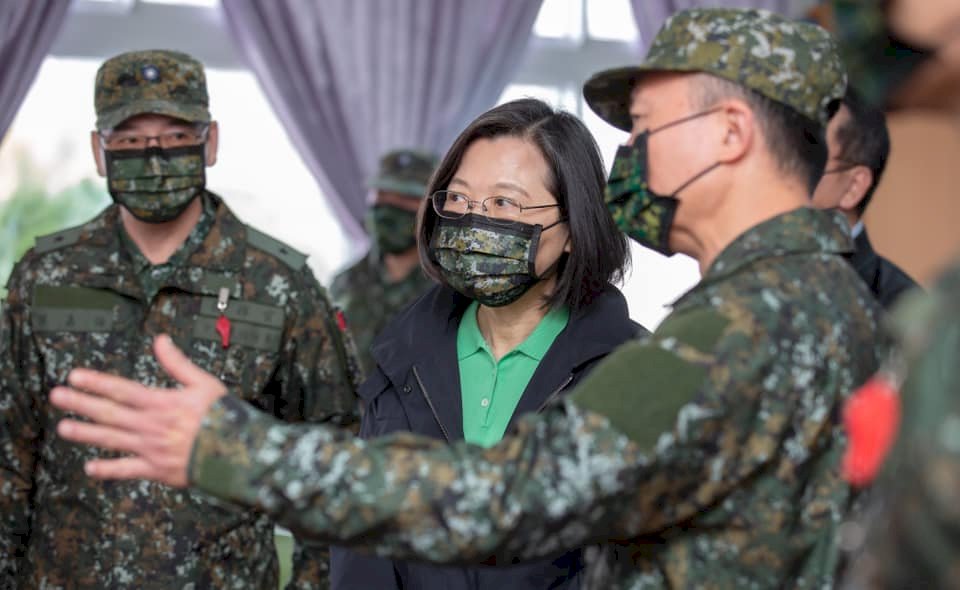 國防沒有假期  蔡總統：國軍隨時保持戰備