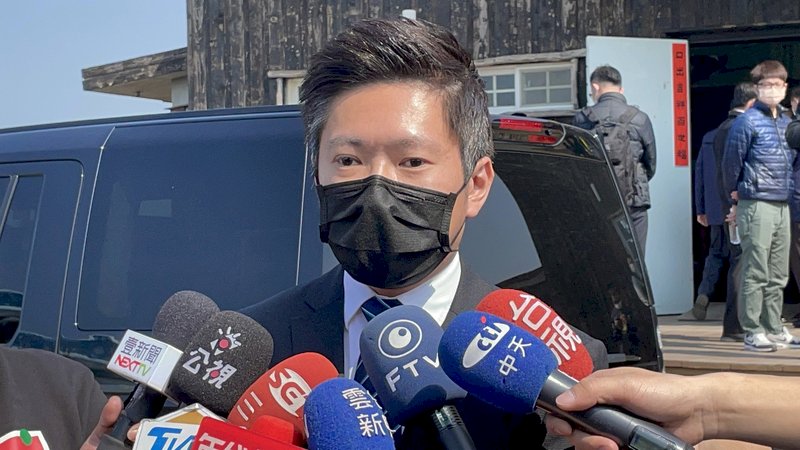 總統府：疫苗是專業科學非政治問題 有信心取得3千萬劑