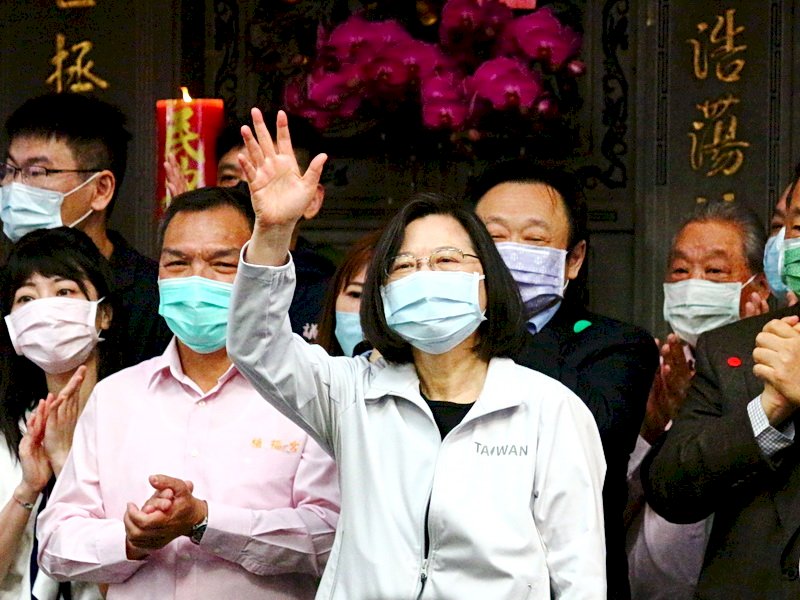 繼續團結打拚 總統：新世代供應鏈台灣是重要角色