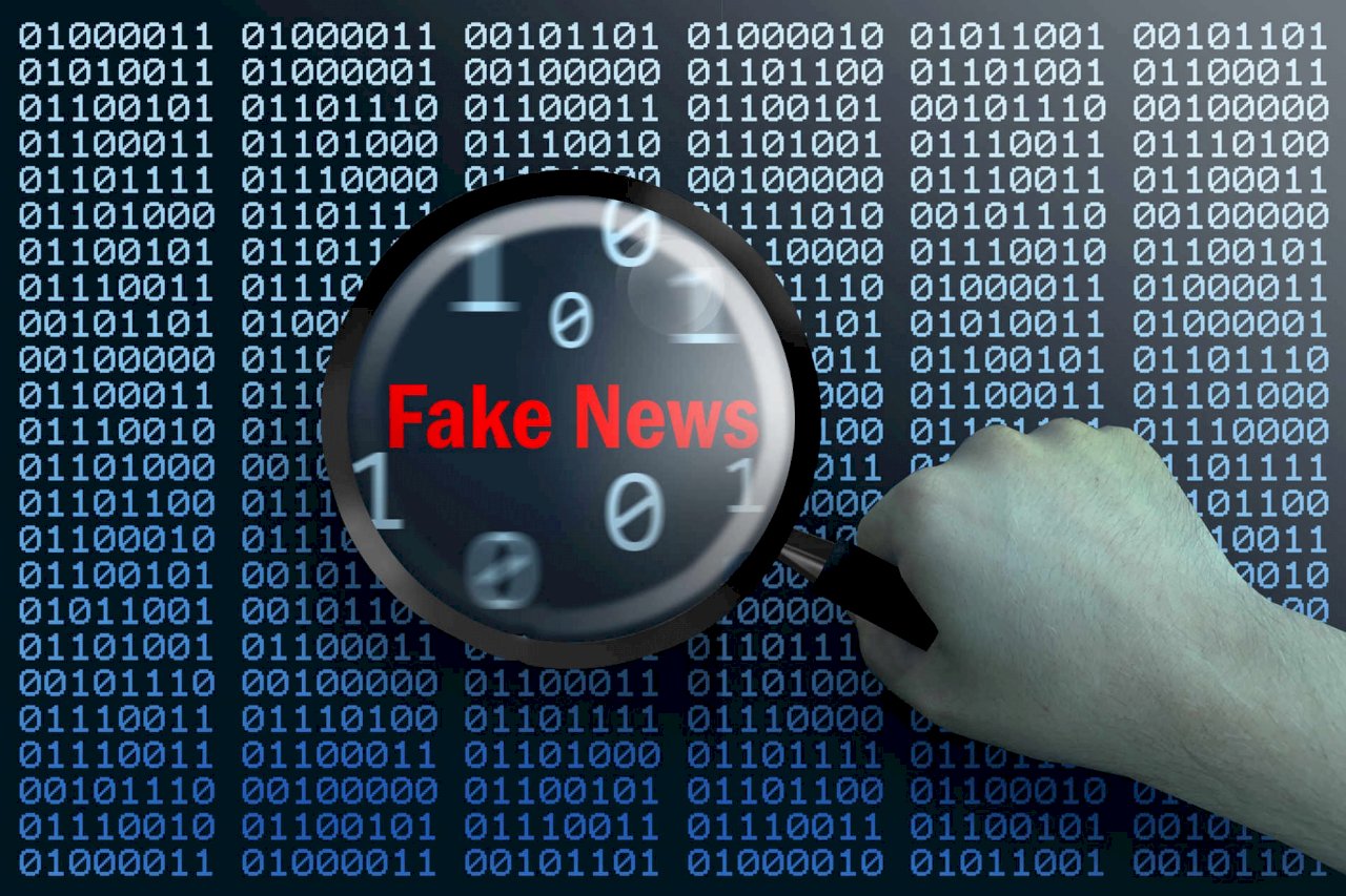 今日的新聞就是明日的歷史：極權如何利用媒體與歷史統戰