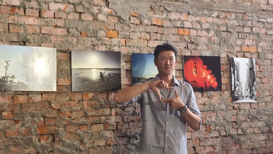 不只會投球！王建民按快門也行  首度開辦個人攝影展(影音)