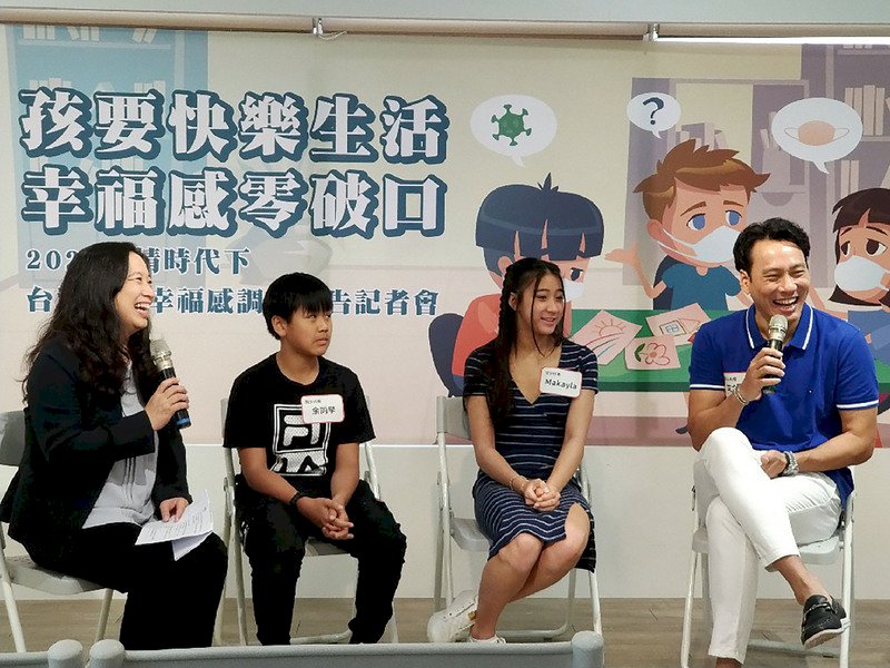 兒盟調查 10至12歲孩童週玩手遊13小時