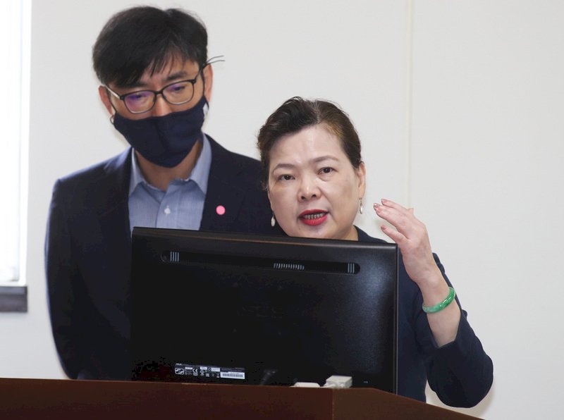電源開發計畫為何遲不公布 經長露口風