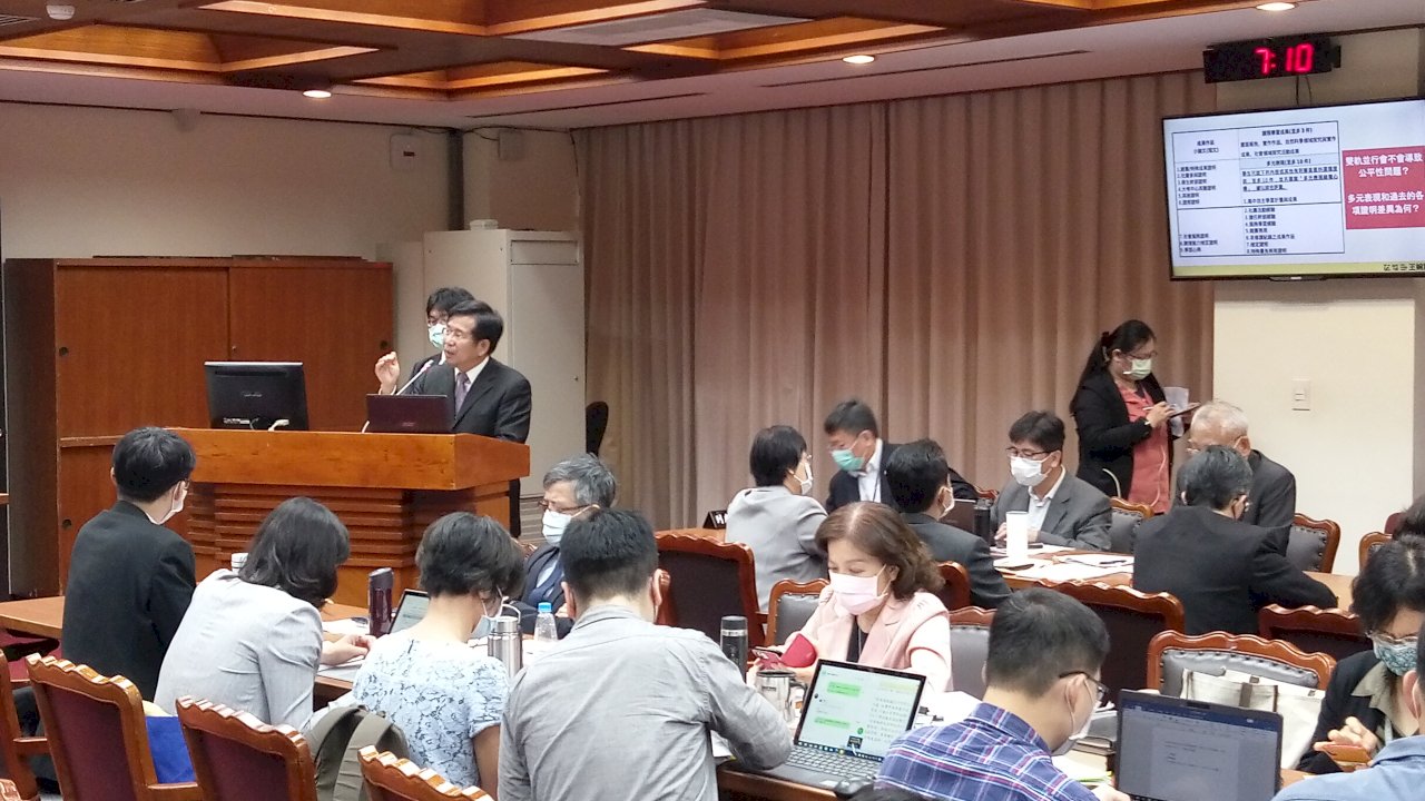 教長：華獎生入境即將核定 大學可進行準備作業