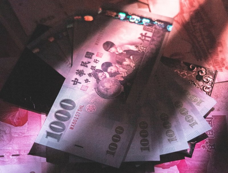 年終獎金領最多的行業 金融保險3.39個月奪冠