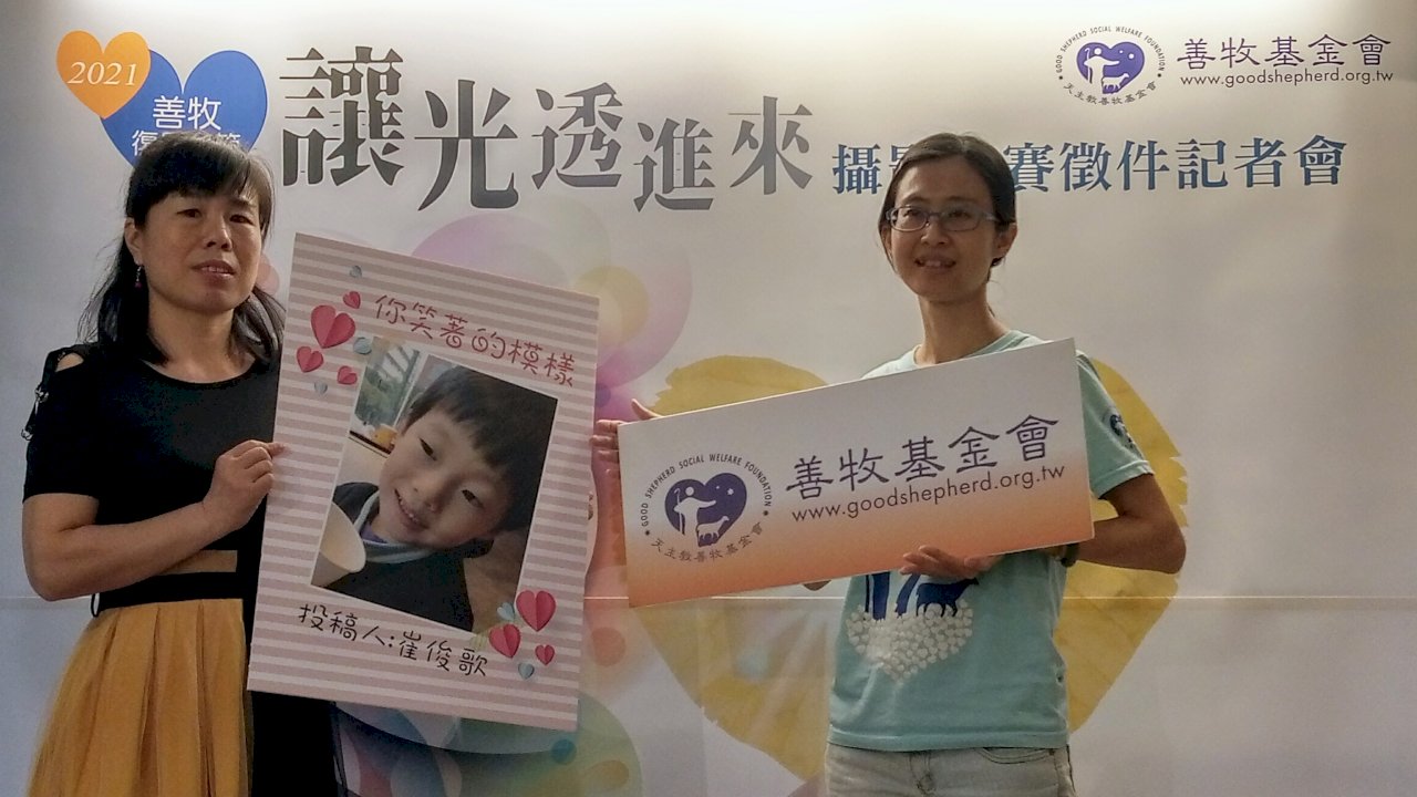 台中警察「讓光透進來」 新住民媽媽攜兒走出暴力陰影