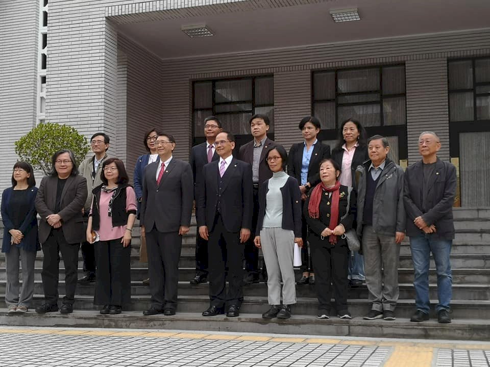 立院違建多不遷建不行？ 國會願景諮詢委員會首度開會尋解方