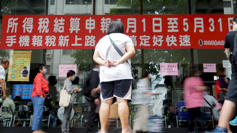 避疫情群聚  財部：全台暫停臨櫃報稅